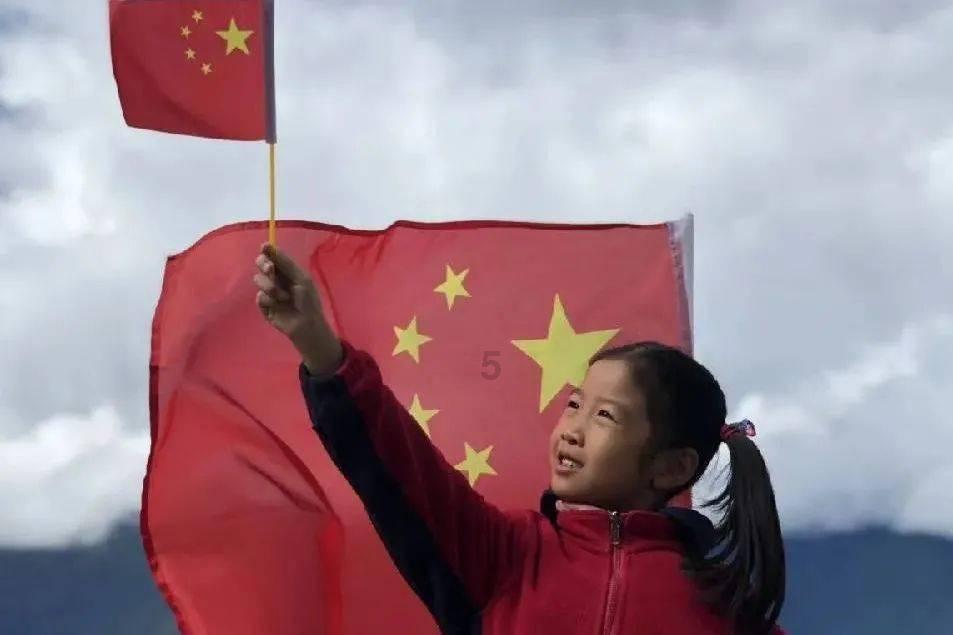 省十四届人大二次会议常州市代表团召开全体会议