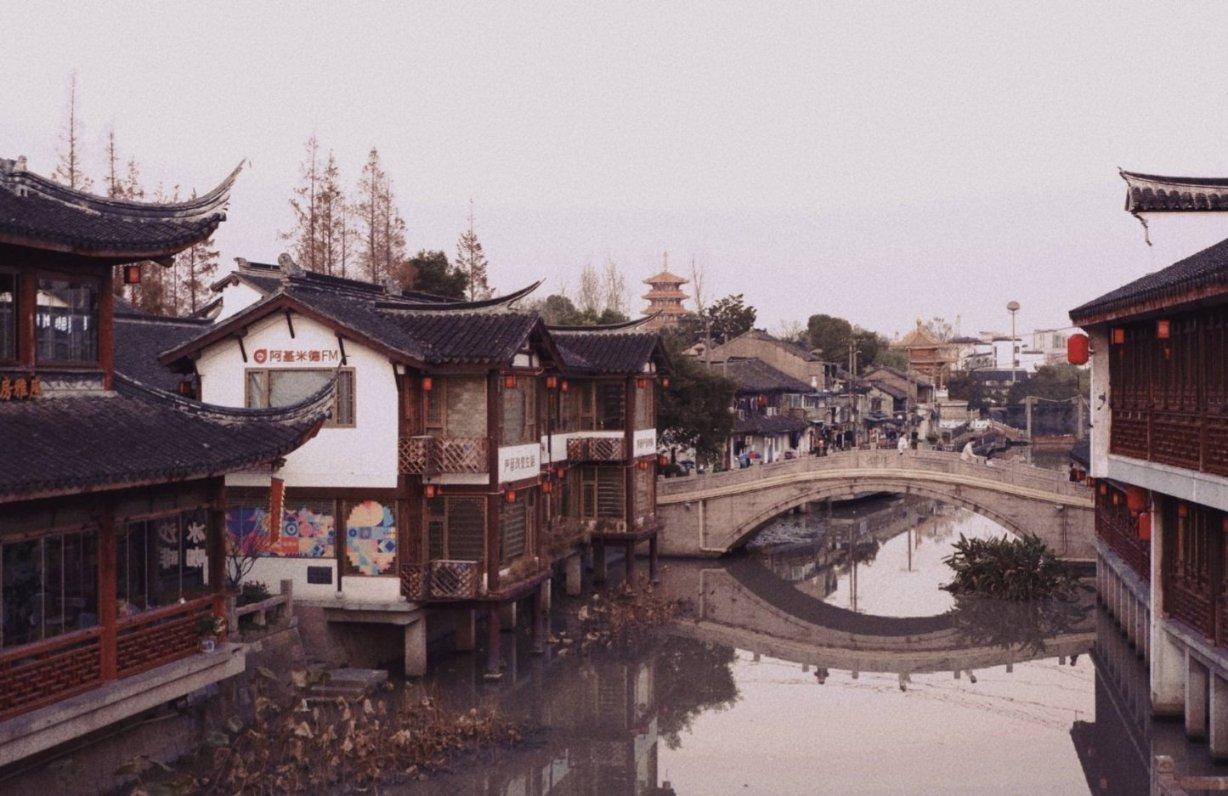 有生之年WE终于买人，百兽加入到WE，让众多玩家欢呼